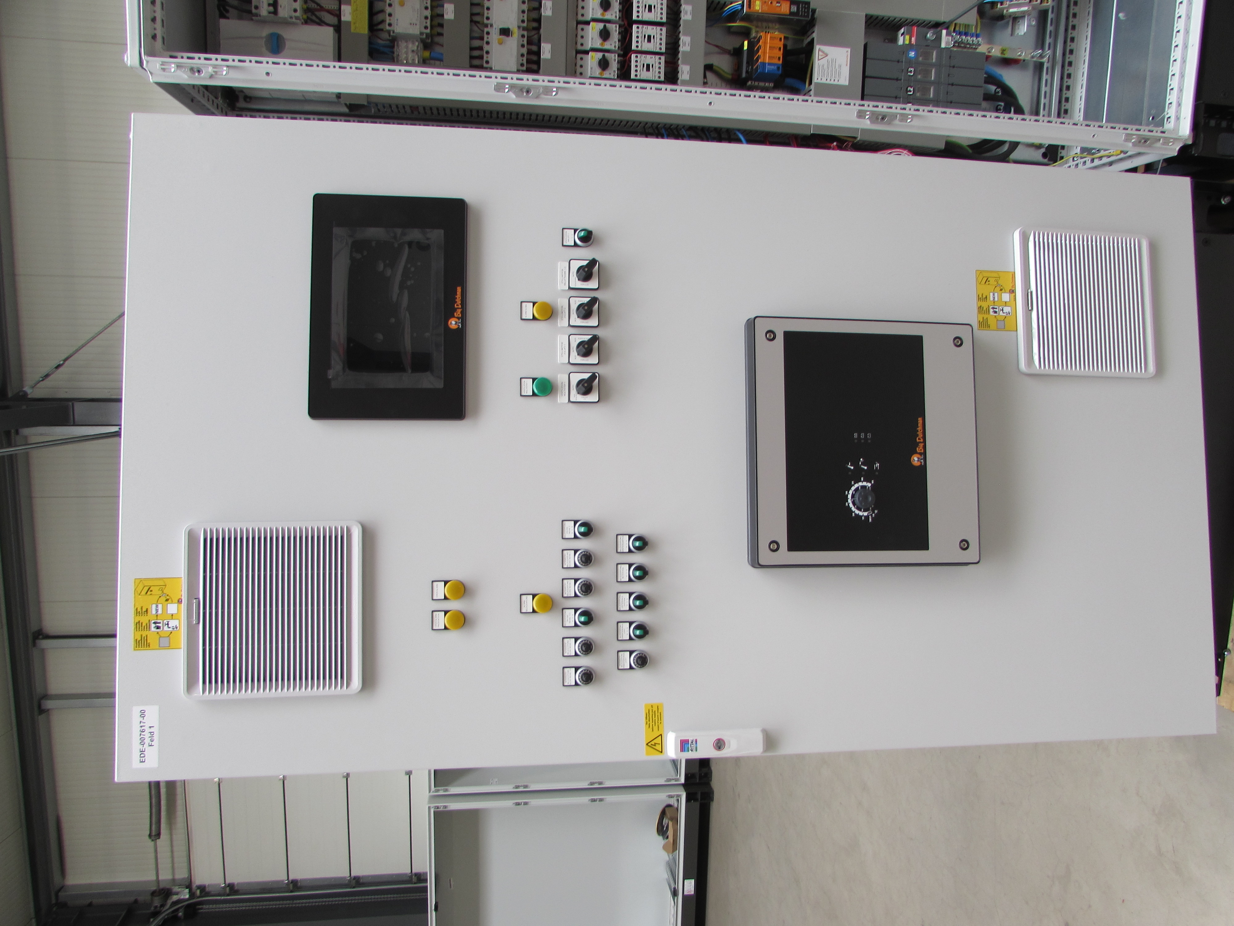 Switch cabinet ECO Broiler climate/feeding/lighting